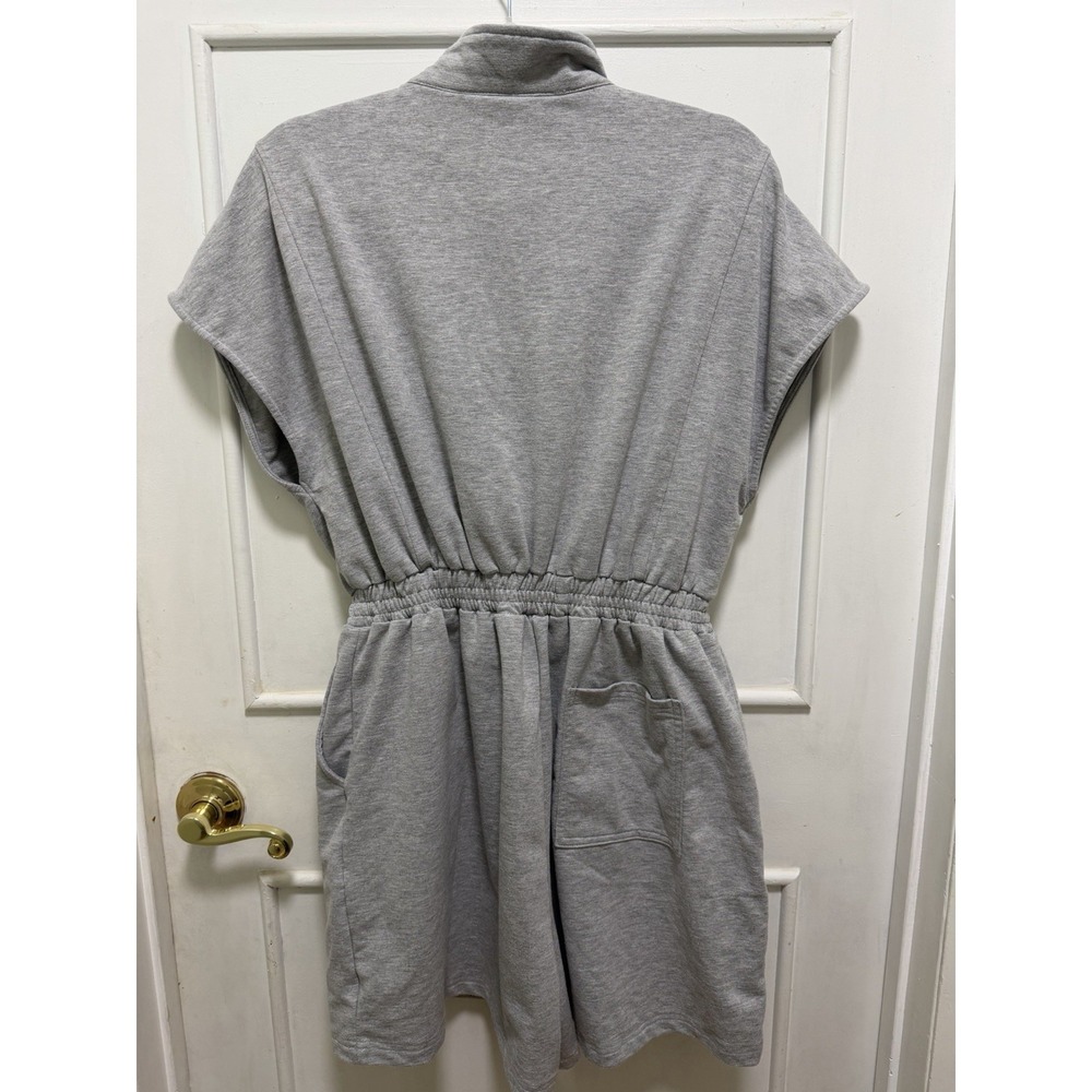 Women's Romper Shorts Size L Gray Front Zip Side Pockets Elastic Waistband - Picture 5 of 8
